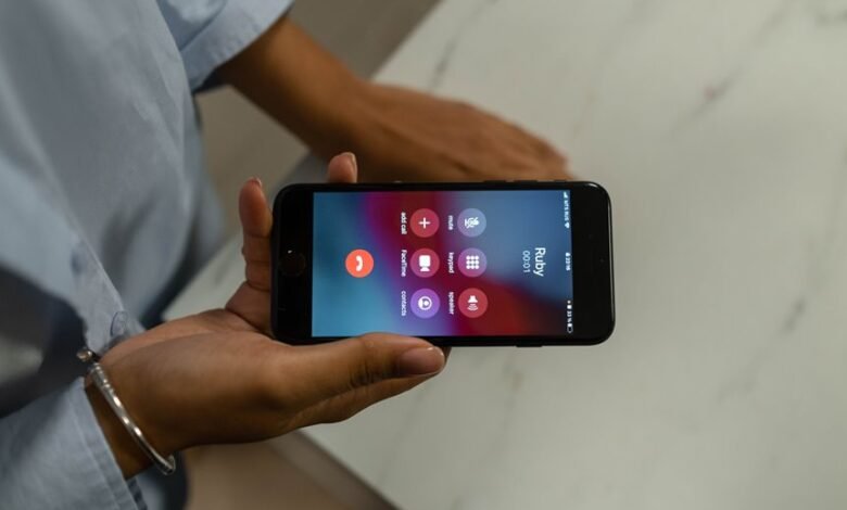 recent incoming phone numbers listed